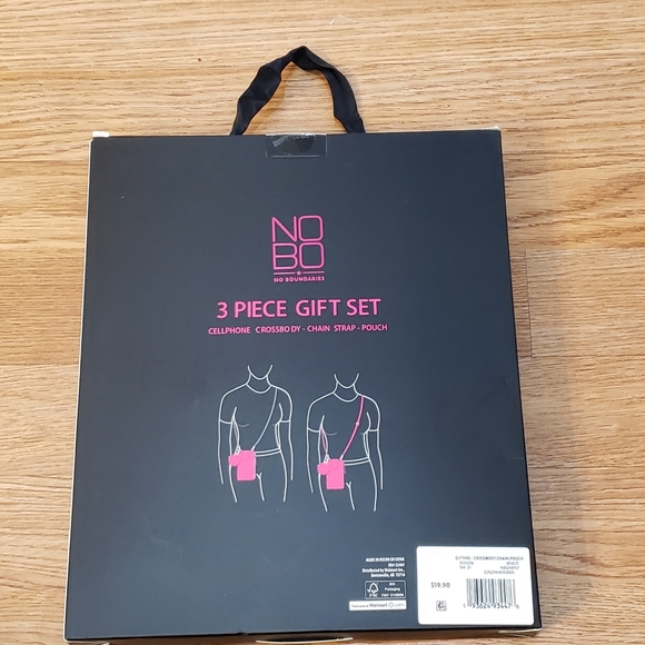 No Boundaries 3 Piece Gift Set. - Picture 2 of 5